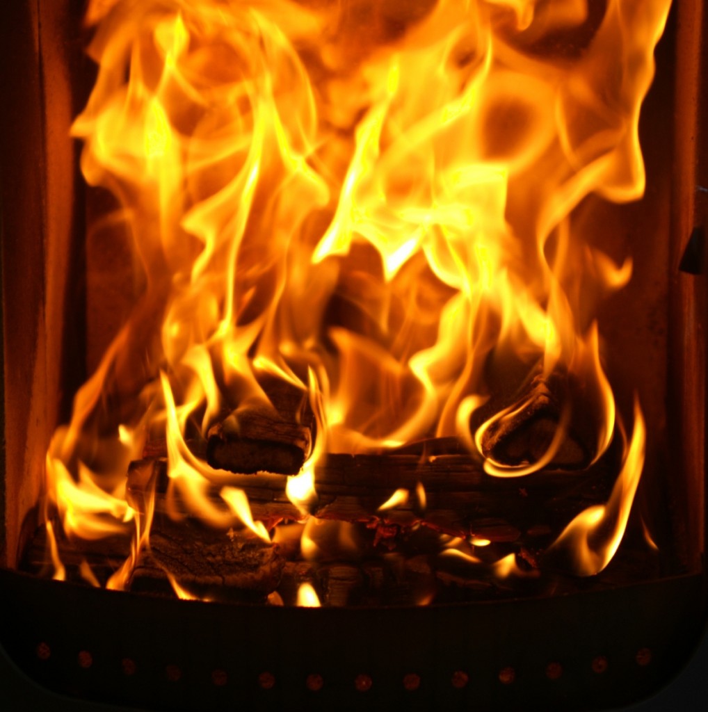 kamin-001
