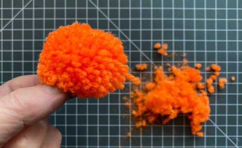 Strickmützen als Eierwärmer