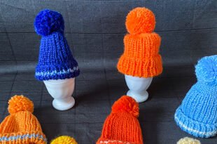 Strickmützen als Eierwärmer