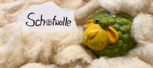 Mit Schafrohwolle düngen